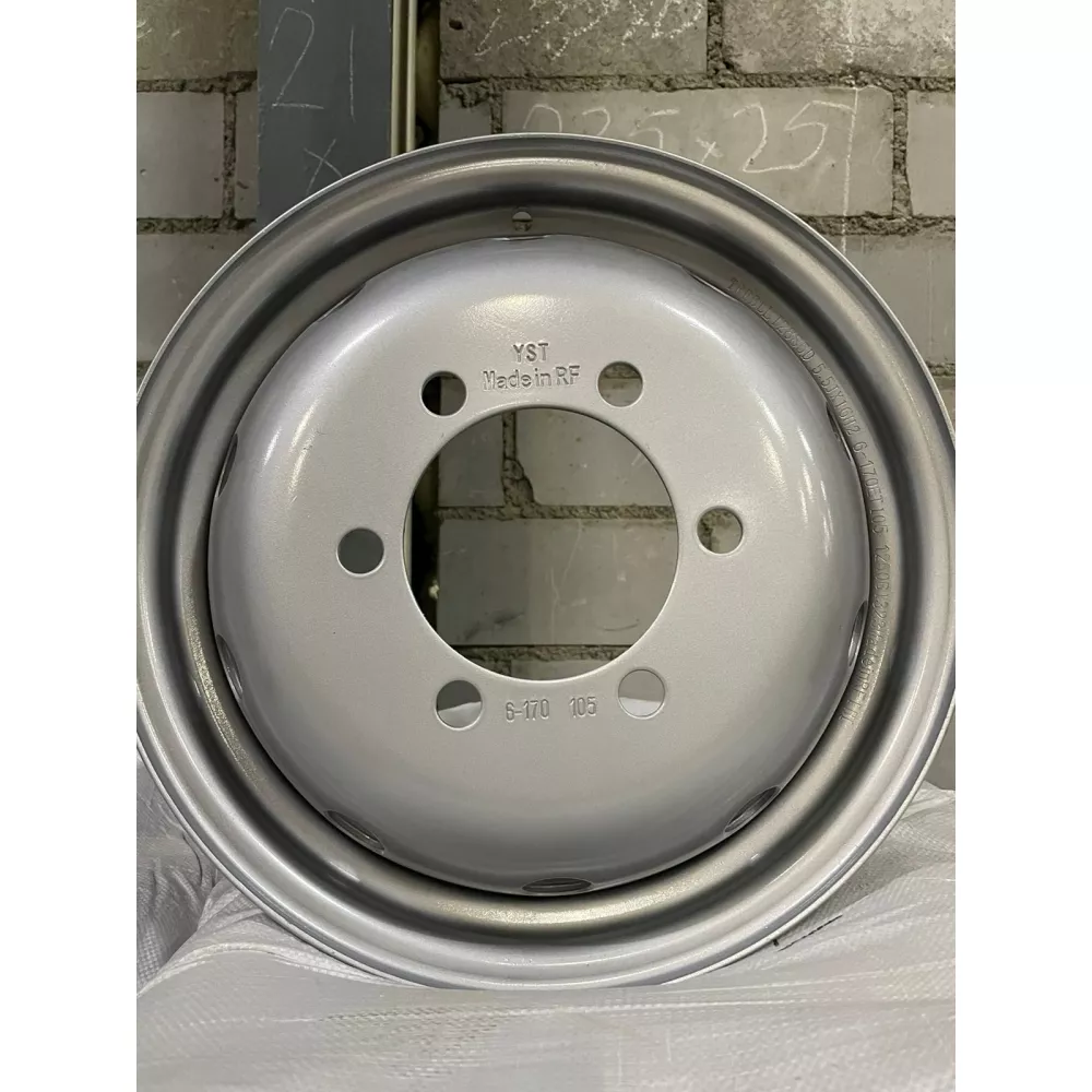 Диск 5,50х16  TREBL ET-105 PCD 6x170 D 130 в Камышлове