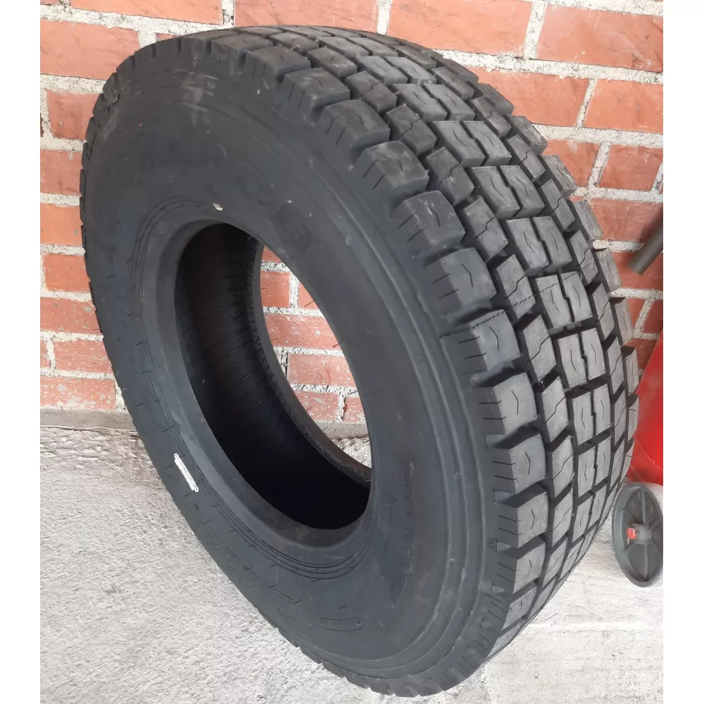 Грузовая шина 305/70 R19,5 Long March LM-329 18PR в Камышлове